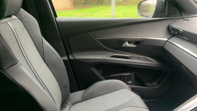 Peugeot 3008 1.2 PureTech Allure Premium+ 5dr EAT8 Petrol Estate